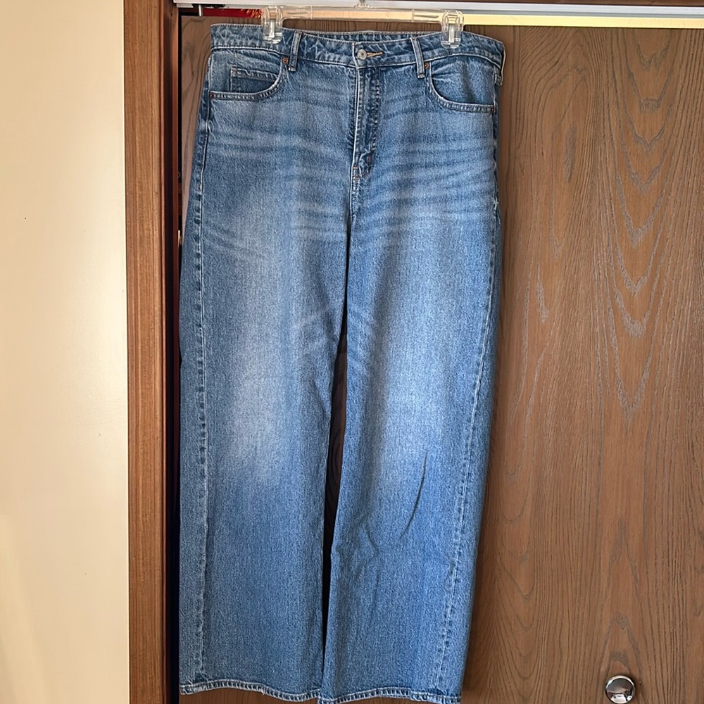 Old Navy 14 Wide Leg Jeans